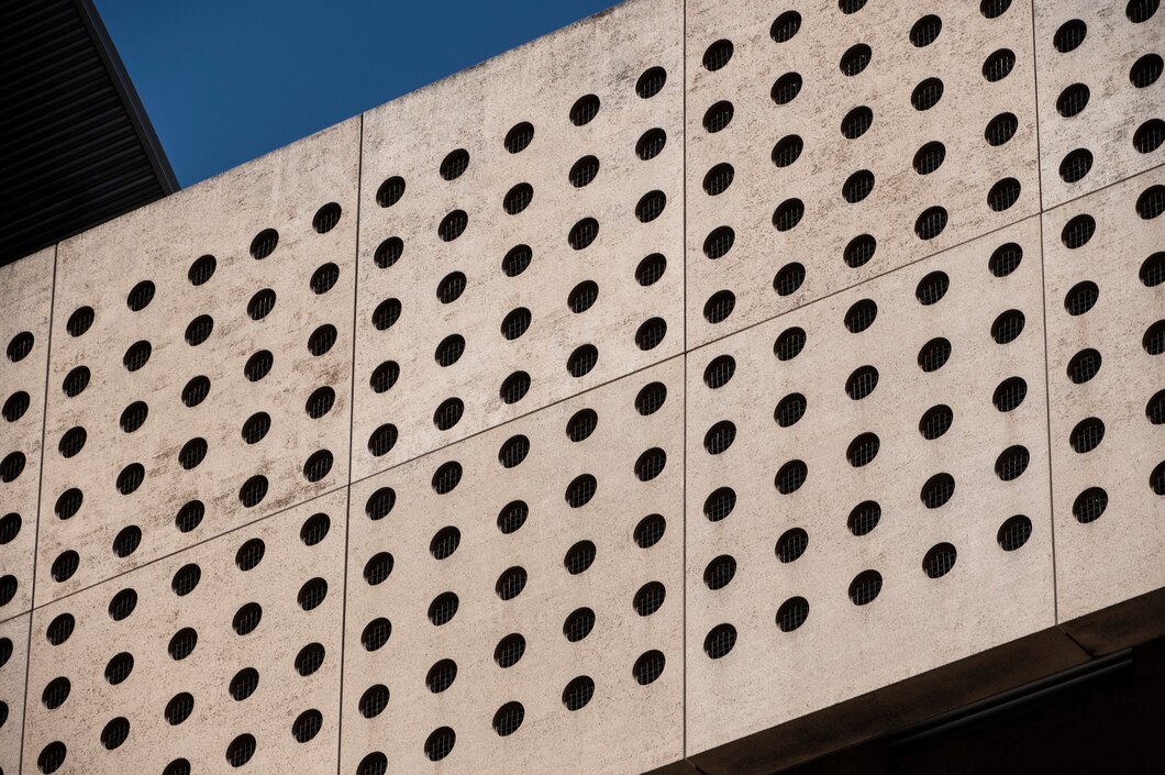 Jak wykorzystać beton architektoniczny w projektowaniu elewacji loftowych? Praktyczne porady i inspiracje