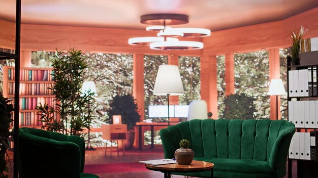 Jak połączyć estetykę z funkcjonalnością w projektowaniu wnętrz komercyjnych i prywatnych?